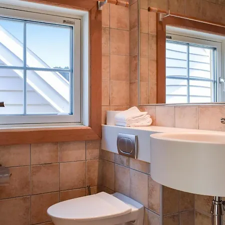 Beautiful In With 4 Bedrooms And Wifi Σπίτι διακοπών *