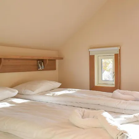 Beautiful In With 4 Bedrooms And Wifi Farsund